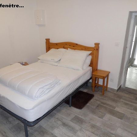 Eyguières Studio Chez Steph מראה חיצוני תמונה