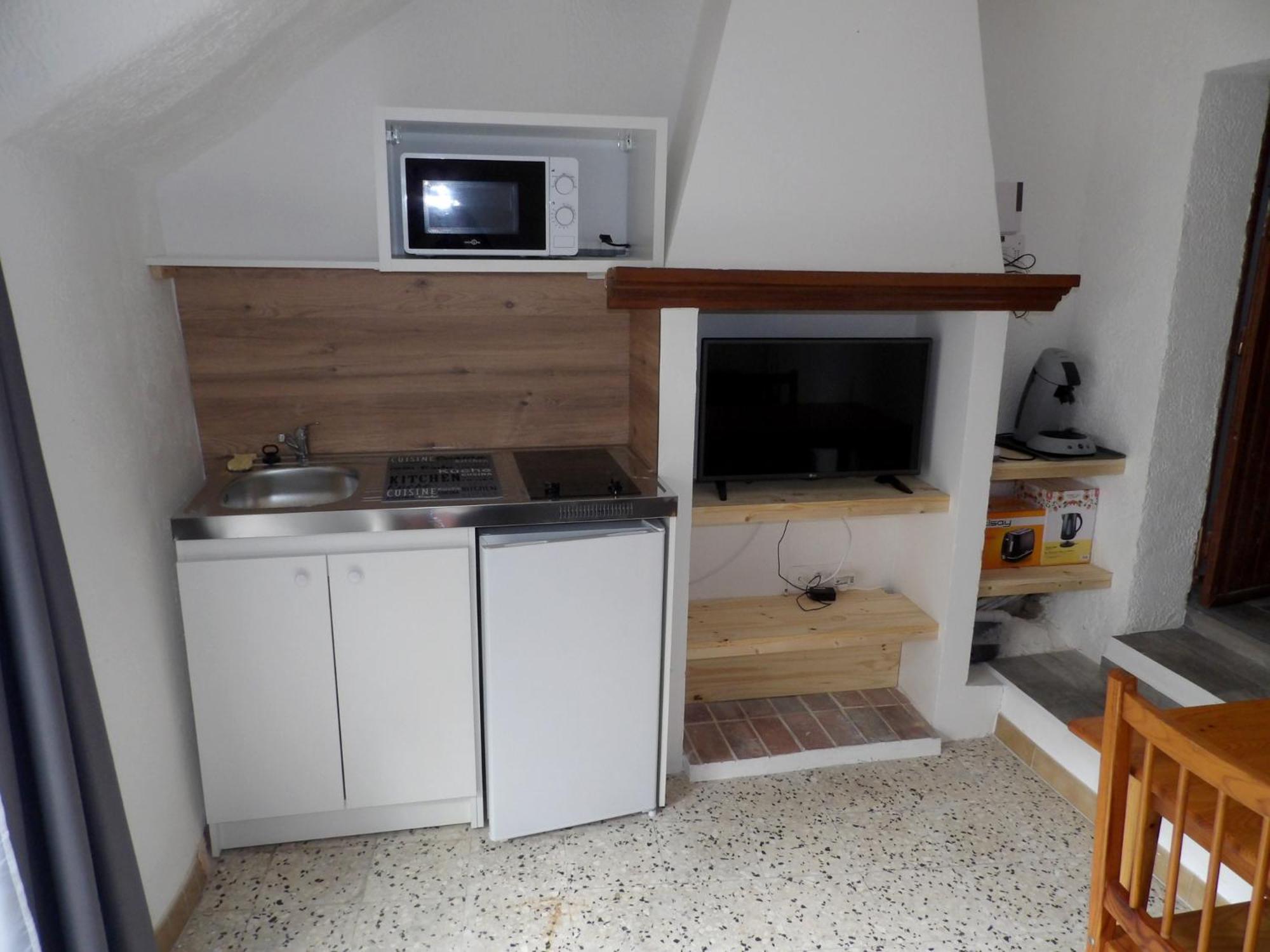 Eyguières Studio Chez Steph מראה חיצוני תמונה